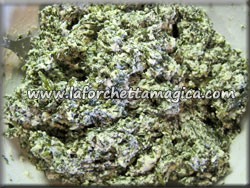 laforchettamagica.com - Amalgamare la ricotta con gli spinaci