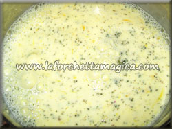 laforchettamagica.com - Mescolare le uova, il latte e il grana