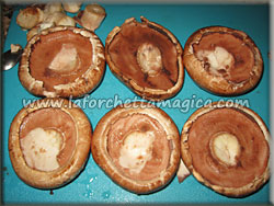 laforchettamagica.com - Pulire i funghi
