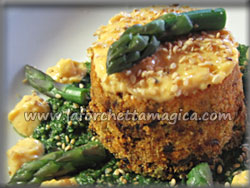 laforchettamagica.com - Tortino di asparagi con salsa verde e gialla