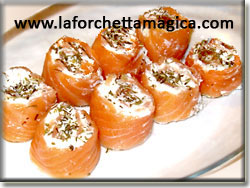laforchettamagica.com - Rotolini di salmone alle erbe