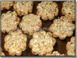 laforchettamagica.com - Salatini al formaggio e nocciole