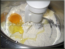 laforchettamagica.com - Impastare gli ingredienti
