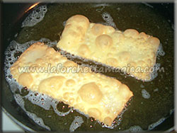 laforchettamagica.com - Friggere le chiacchiere