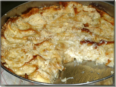 Teglia di pane carasau e pecorino