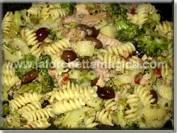 Far saltare la pasta in padella