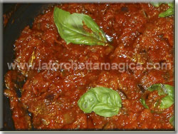 Sugo alle melanzane e zafferano