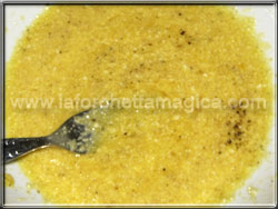laforchettamagica.com - Preparare la salsa con uova e formaggio
