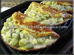 laforchettamagica.com - Omelette con zola e patate