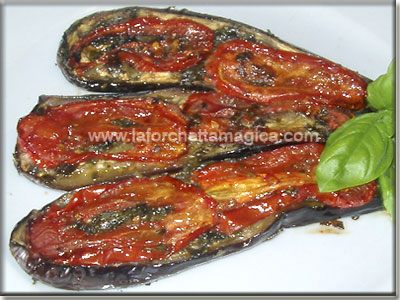 Melanzane lunghe al forno