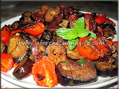 www.laforchettamagica.com - Pomodori datterini al basilico